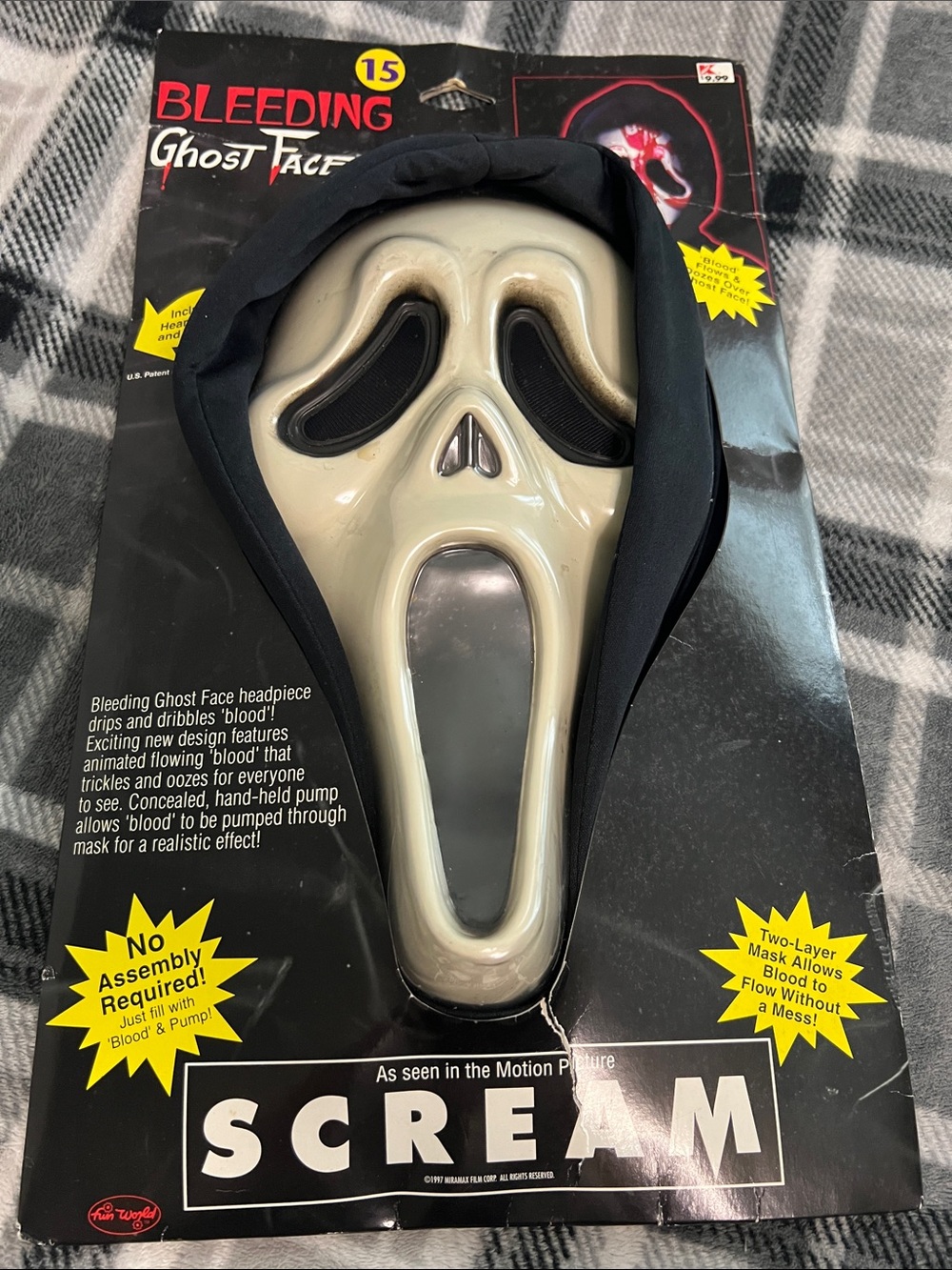 Vtg. SCREAM ~GHOST FACE~ MASK w/ BLEEDING Heart Pump NEW IN BOX (1997) Fun World
